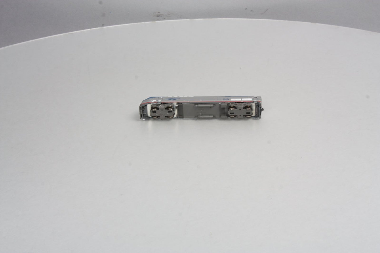 Kato 176-6028-1 N Amtrak GE P42 Diesel Locomotive #99 with DCC
