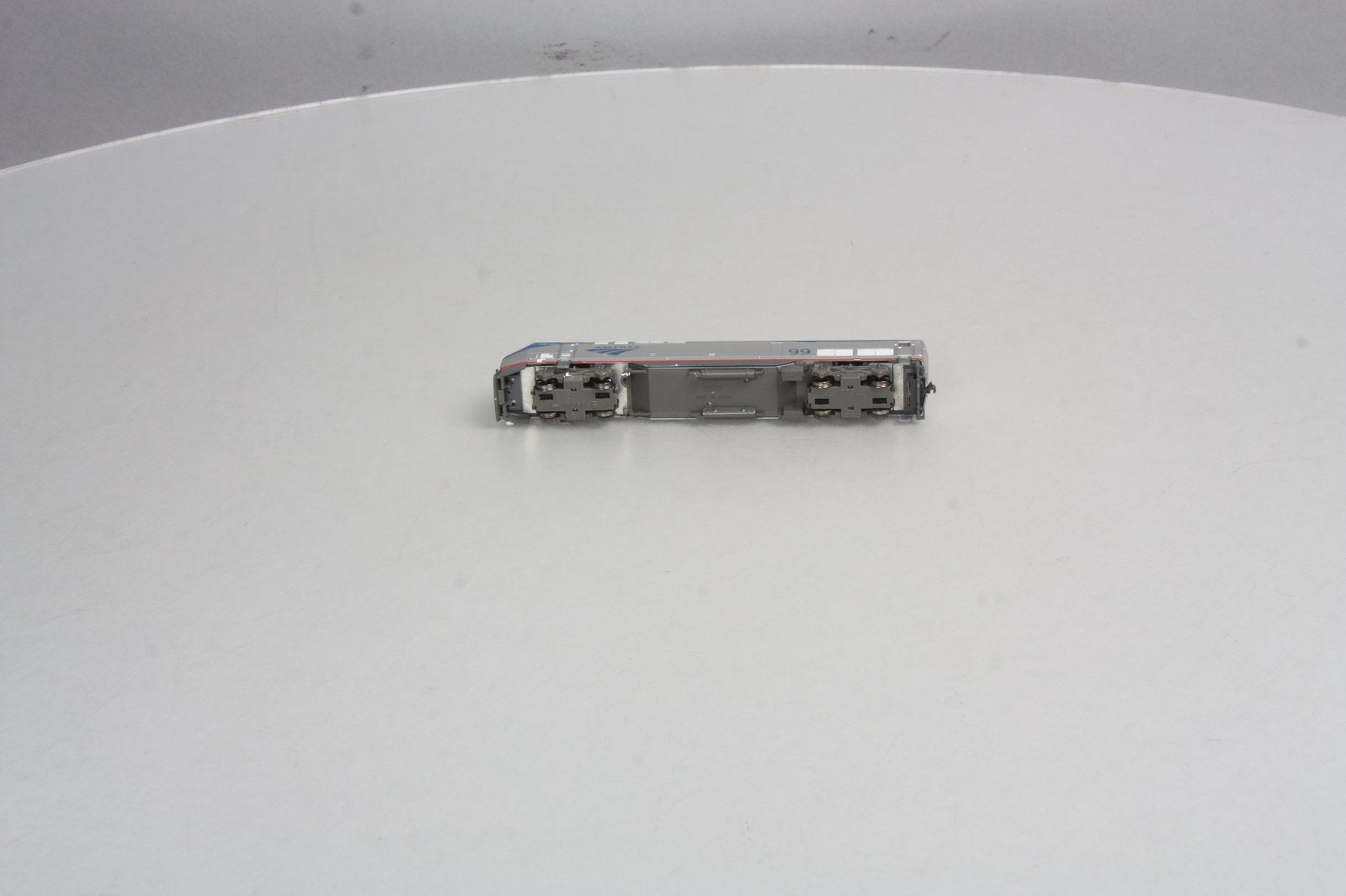 Kato 176-6028-1 N Amtrak GE P42 Diesel Locomotive #99 with DCC