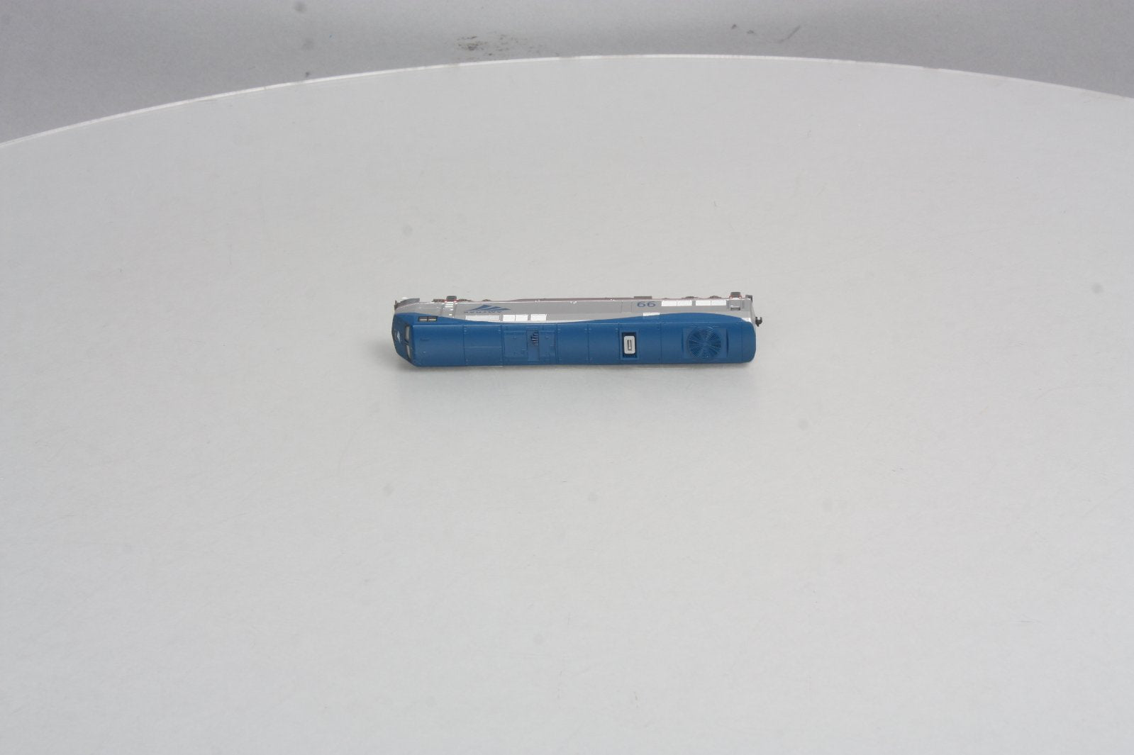 Kato 176-6028-1 N Amtrak GE P42 Diesel Locomotive #99 with DCC