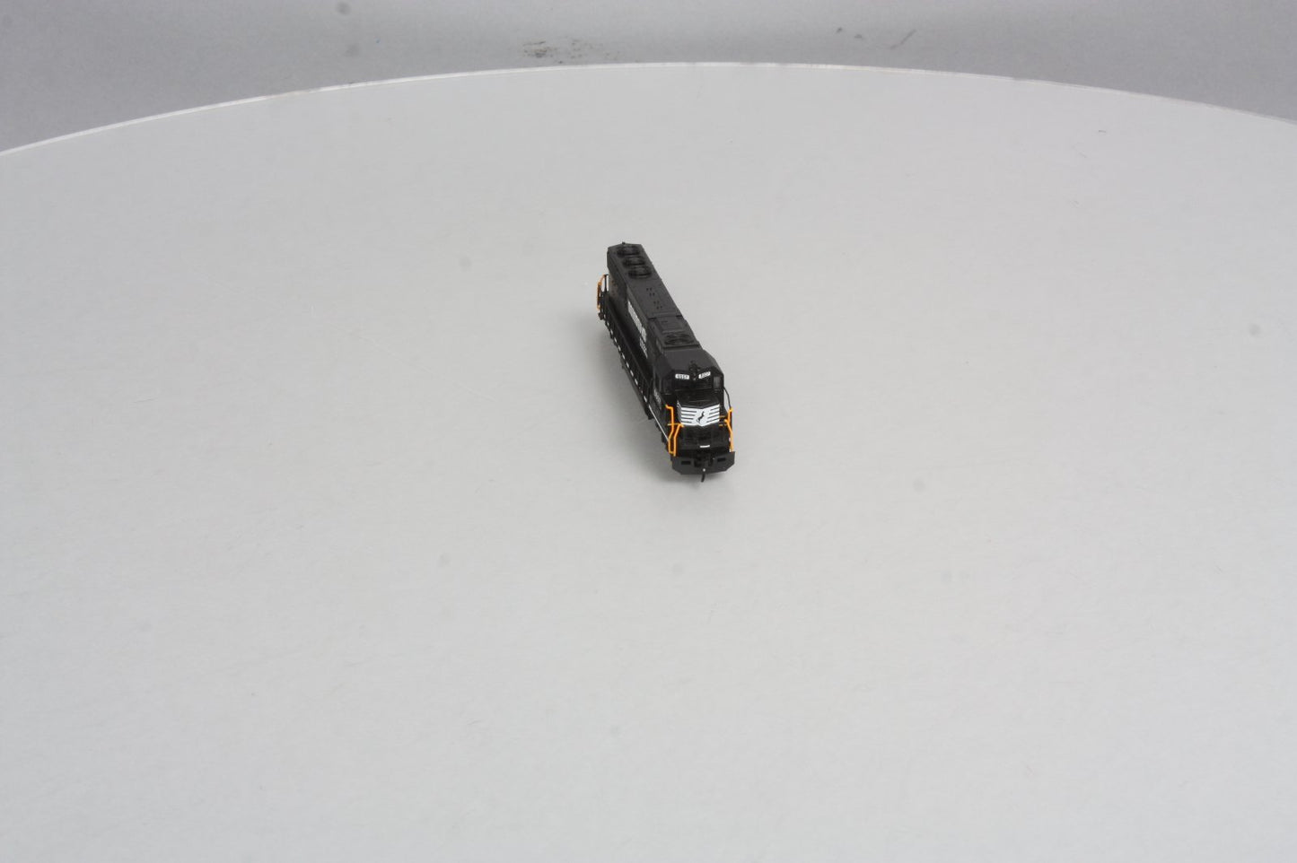 Atlas 49146 N Scale Norfolk & Southern SD60 w/DCC 6607