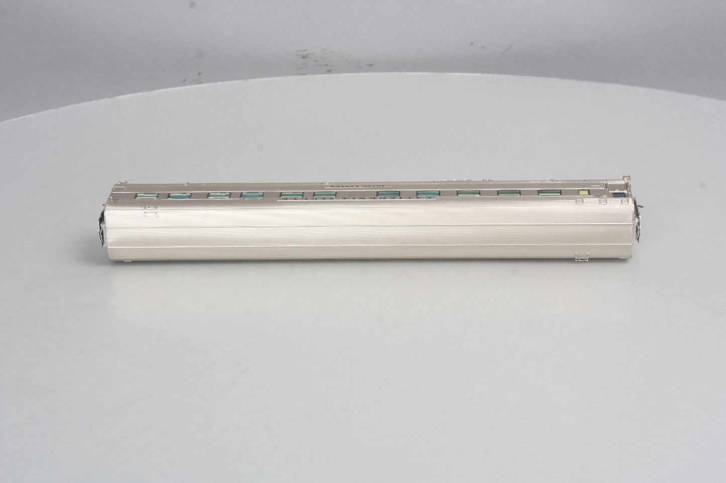 Broadway Limited 530 HO Scale Western Pacific "Silver Canyon" Sleeper Car #862