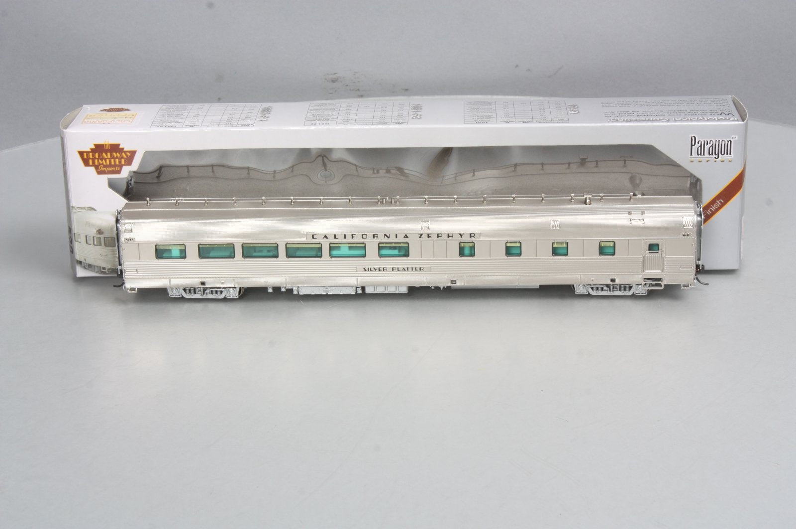 Broadway Limited 528 California Zephyr WP Silver Platter 48-Seat Dining Car #842