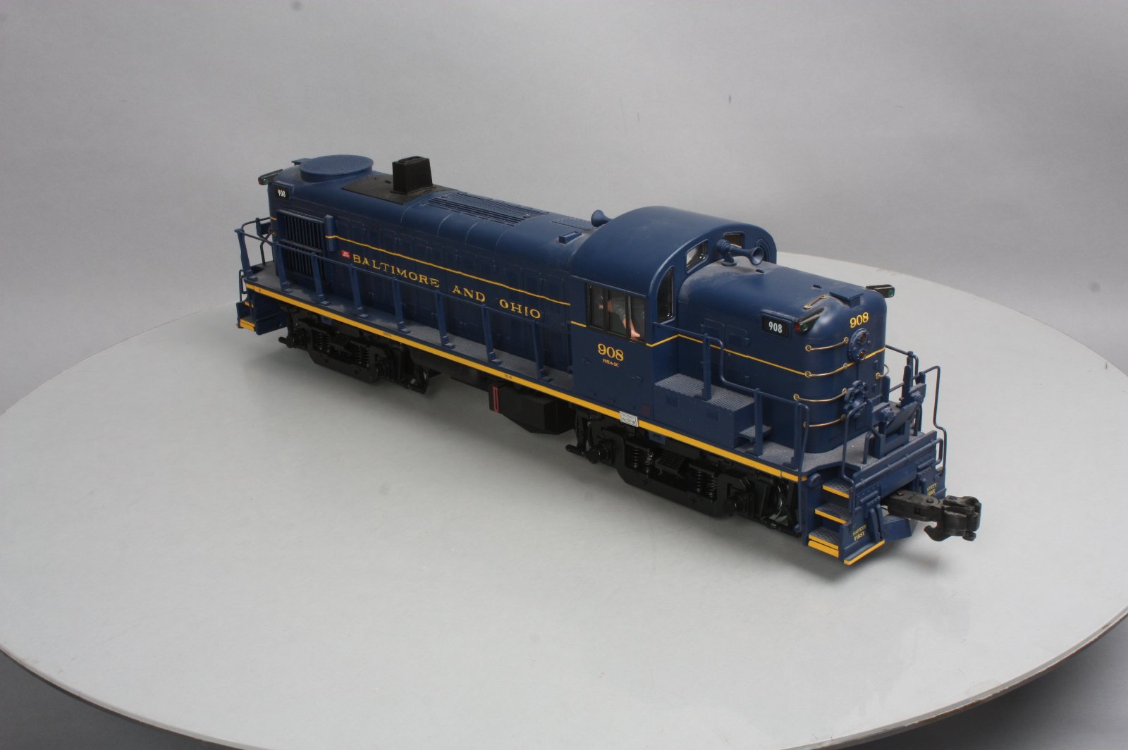 Aristo-Craft 22213 G Baltimore & Ohio RS-3 Diesel Locomotive #908