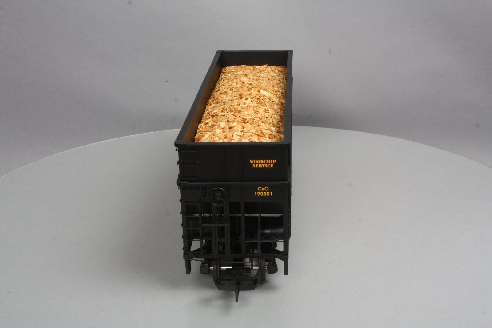 USA Trains R14087 G Chessie Woodchip Car with 
