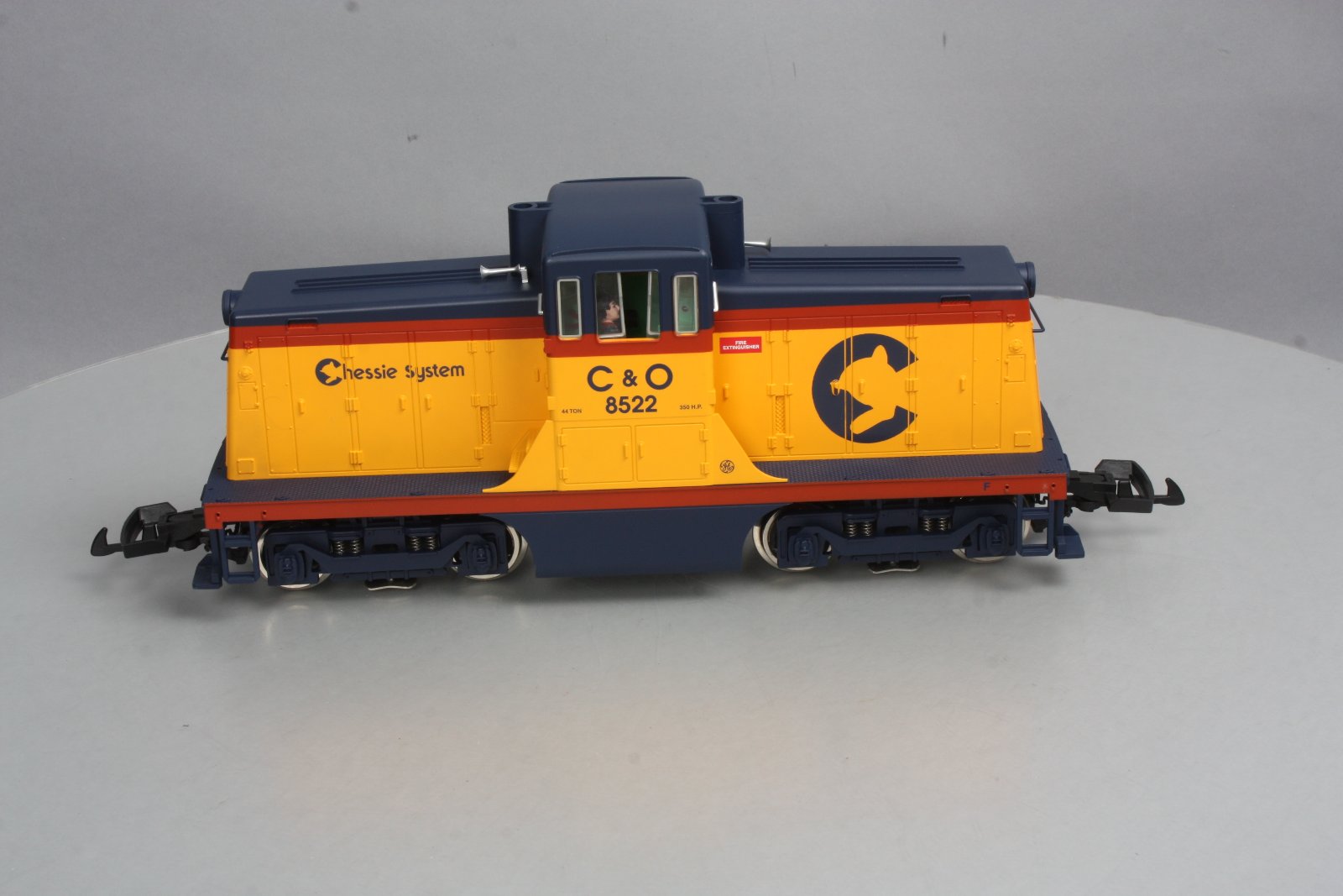 USA Trains R22155 G Chessie 44-Ton Diesel Locomotive