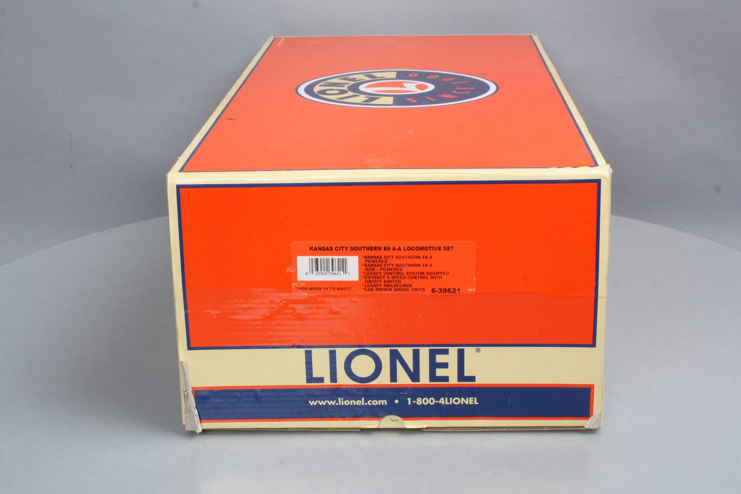 Lionel 6-39621 O Kansas City Southern Legacy E9 AA Diesel Locomotive Set #25