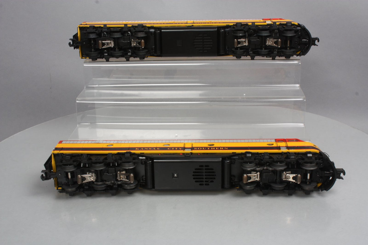 Lionel 6-39621 O Kansas City Southern Legacy E9 AA Diesel Locomotive Set #25
