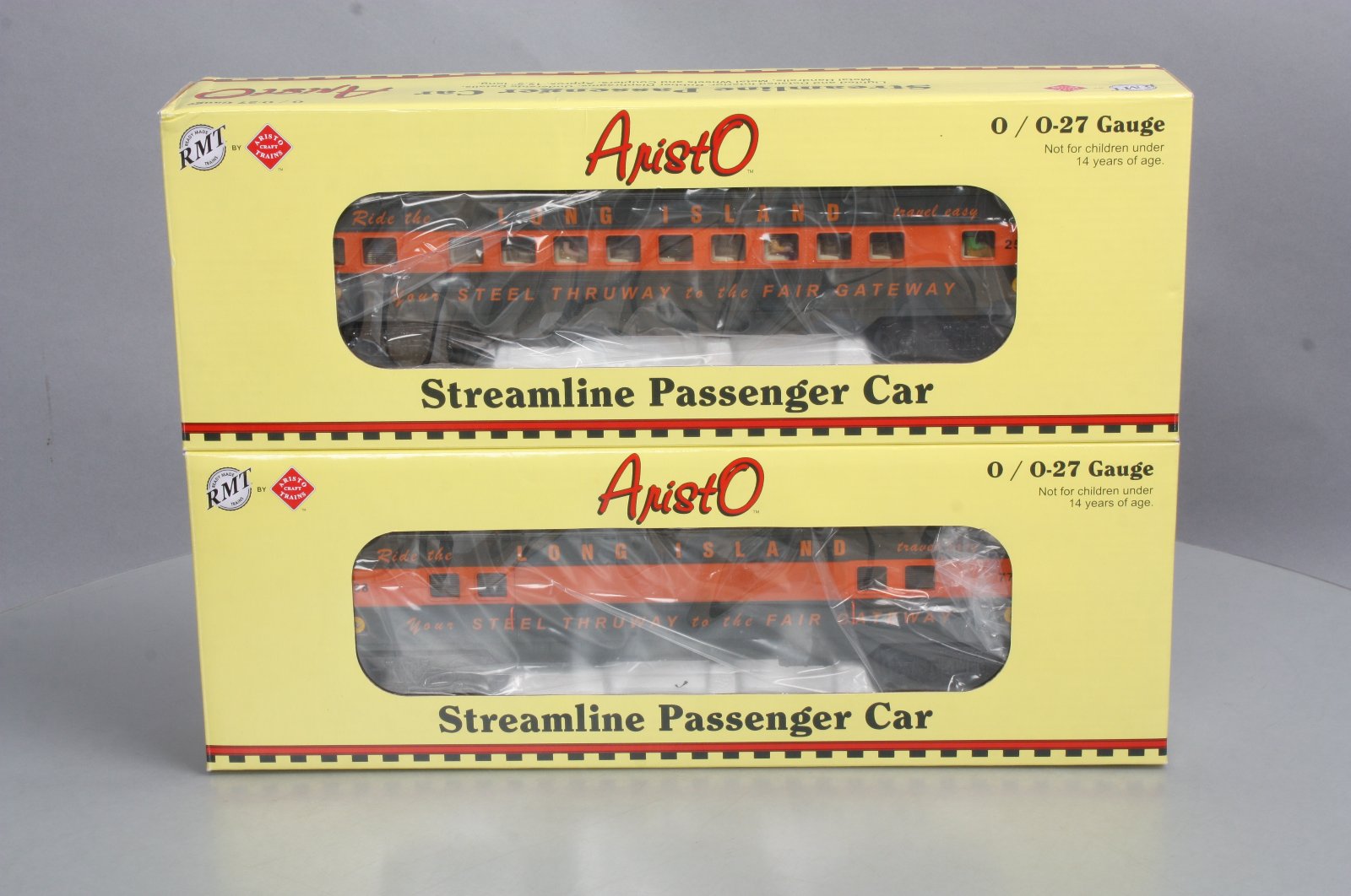 RMT 93111-1 Long Island Streamliner Passenger Car Set-1 #2523 & #7738