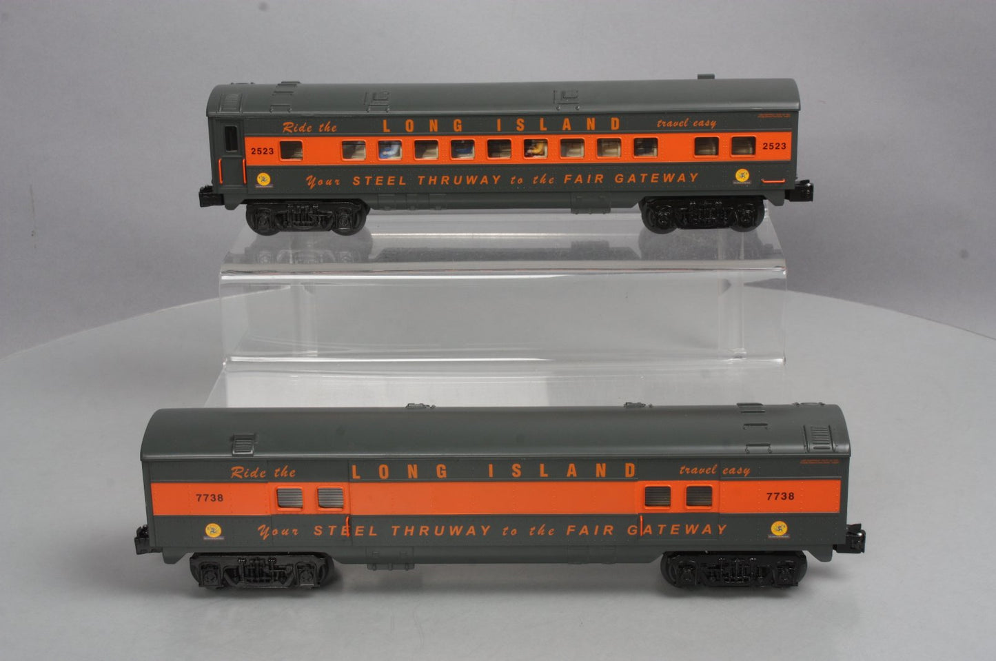 RMT 93111-1 Long Island Streamliner Passenger Car Set-1 #2523 & #7738