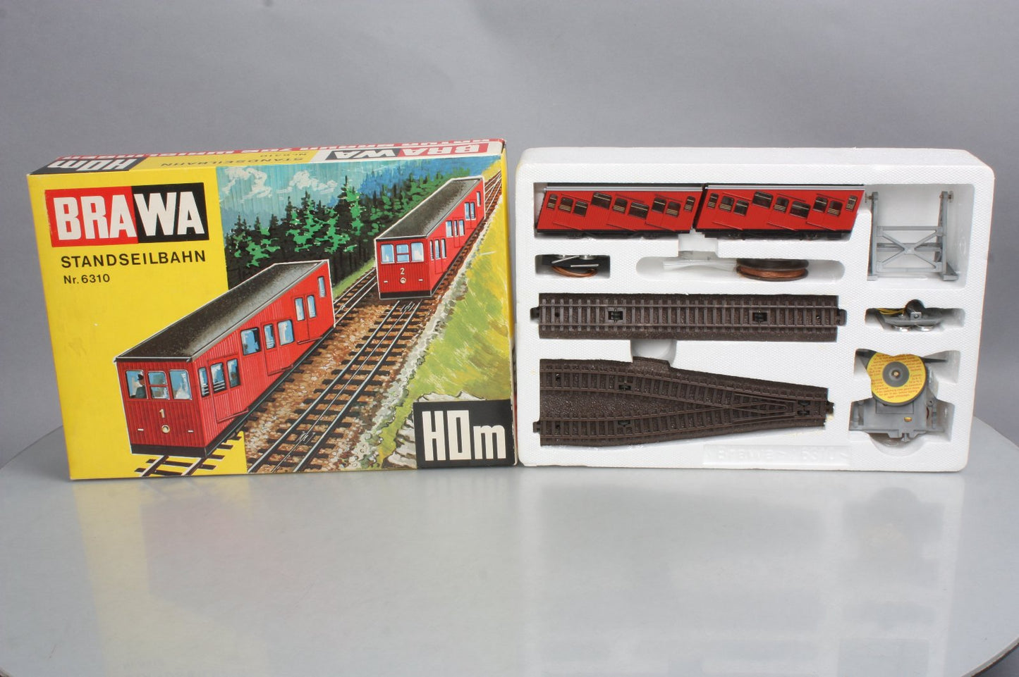 Brawa 6310 HO Cable Car/Mountain Gauge Passenger Car Set