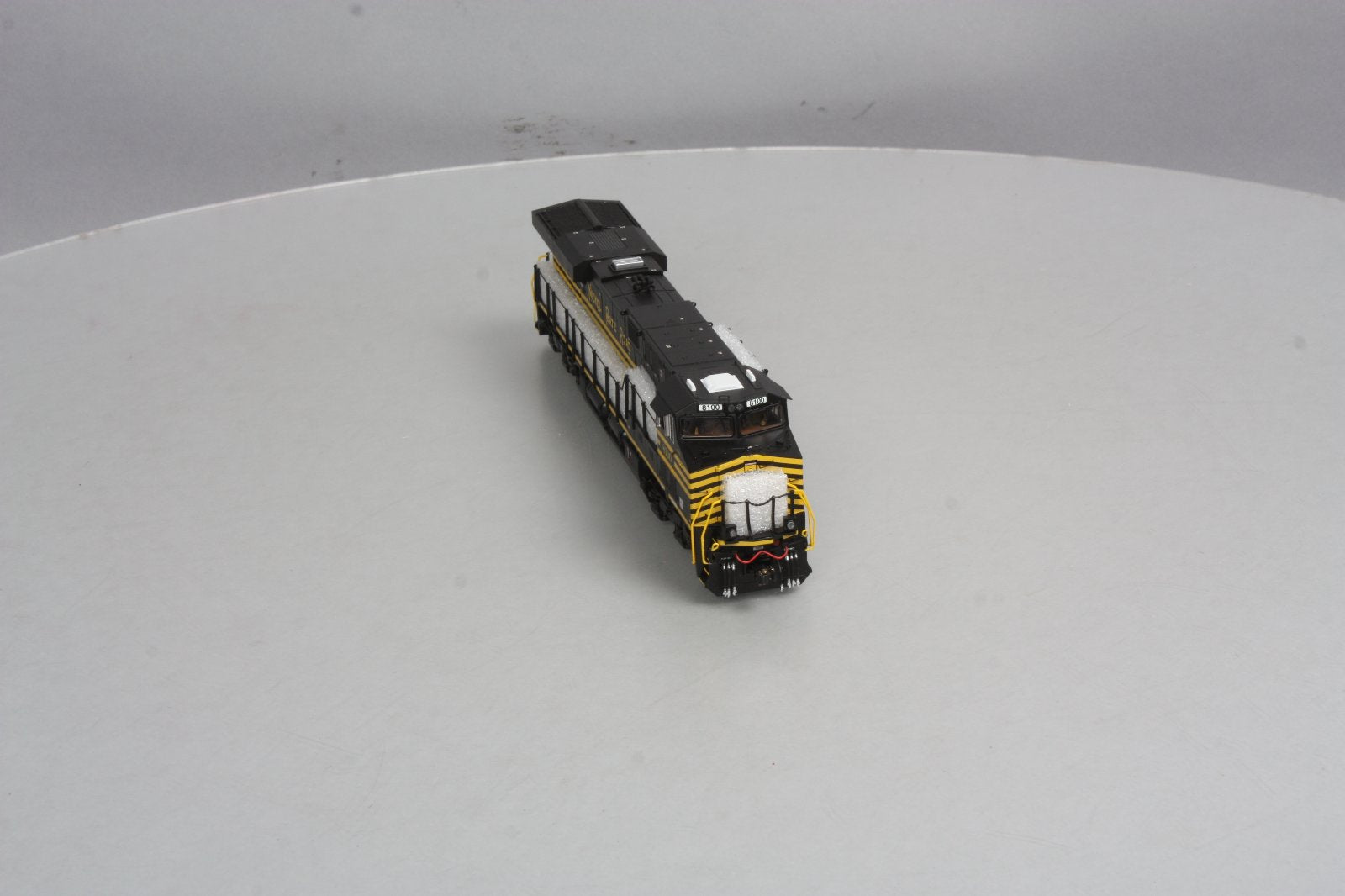 MTH 80-2341-1 HO Nickel Plate Road ES44AC Diesel Engine w/Proto-Sound 3.0 #8100