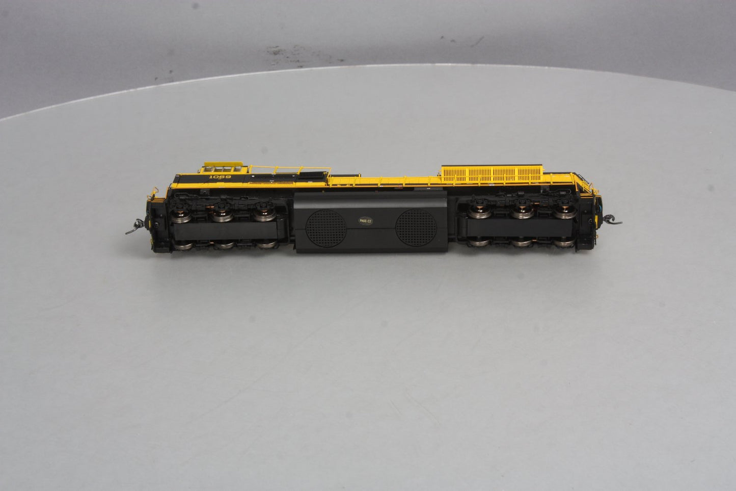 MTH 80-2246-0 HO Virginian SD70ACe Diesel Locomotive #1069