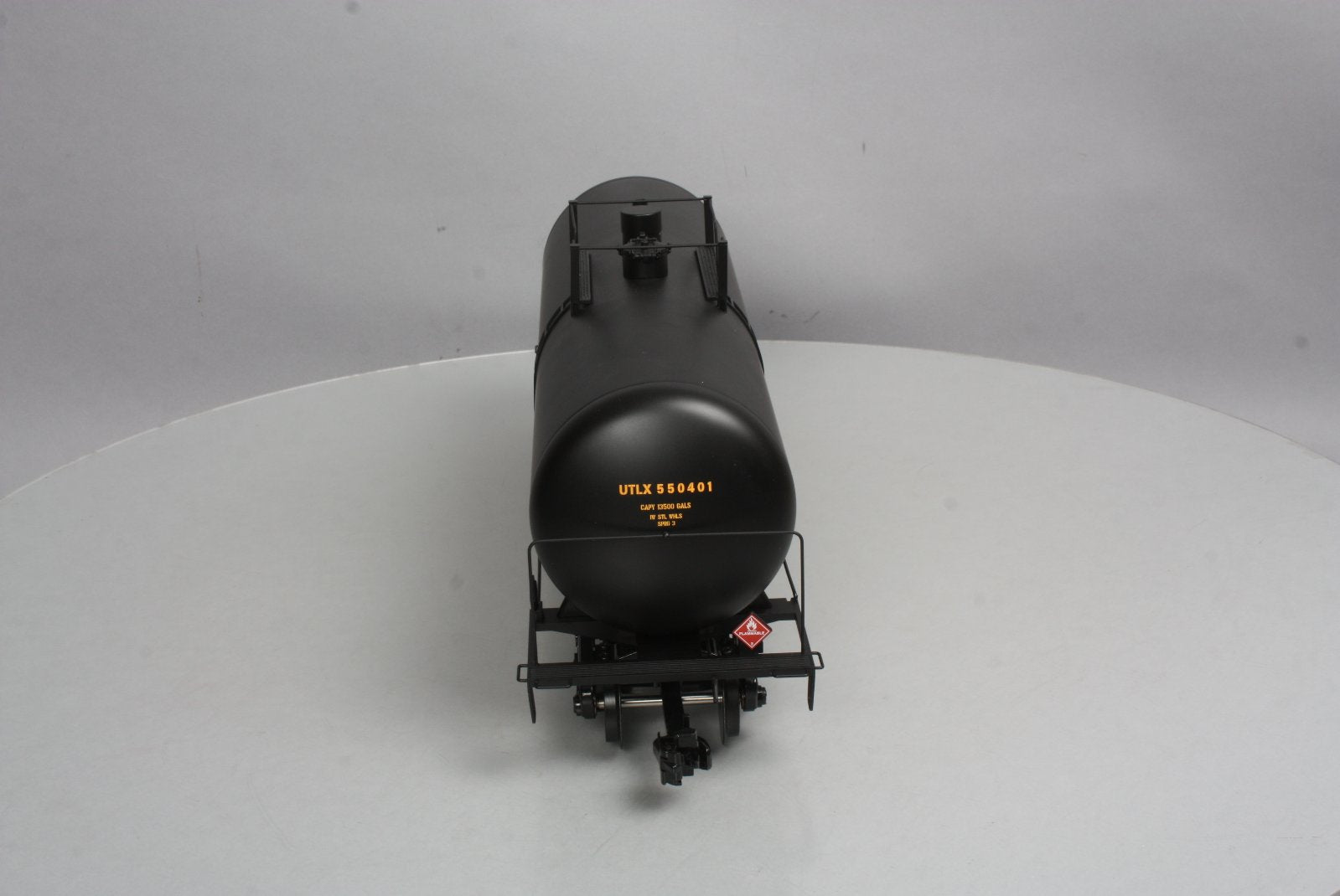 USA Trains 15252 G UTLX 42' Modern Tank Car #550401 - Metal Wheels