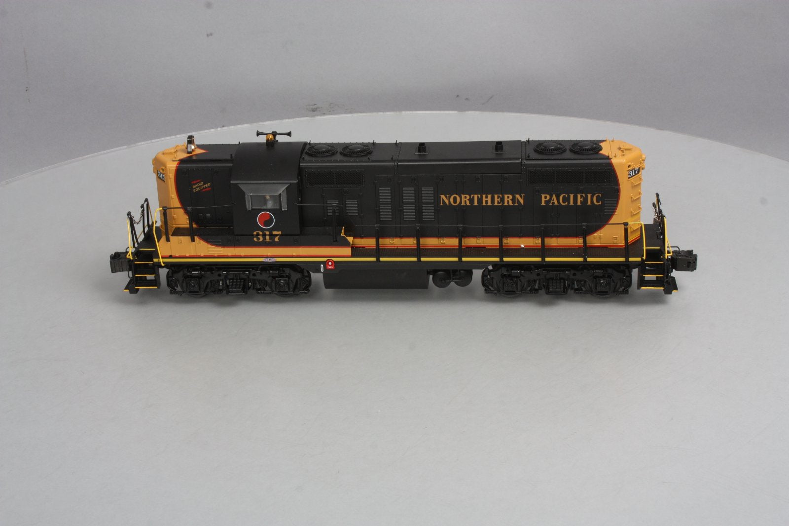 Lionel 6-34738 Northern Pacific Legacy GP9 Diesel Locomotive #317