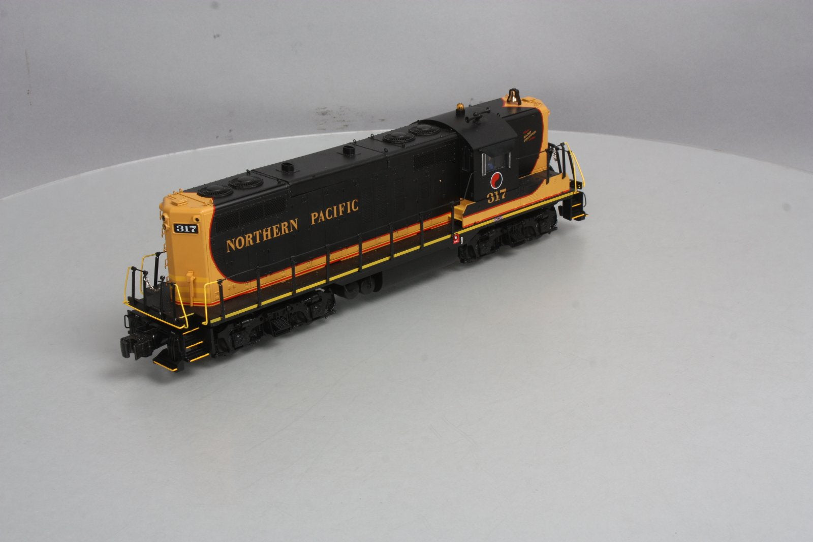 Lionel 6-34738 Northern Pacific Legacy GP9 Diesel Locomotive #317