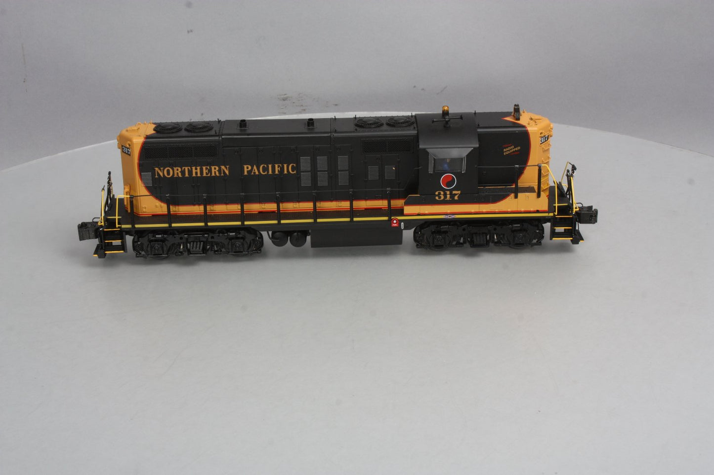 Lionel 6-34738 Northern Pacific Legacy GP9 Diesel Locomotive #317