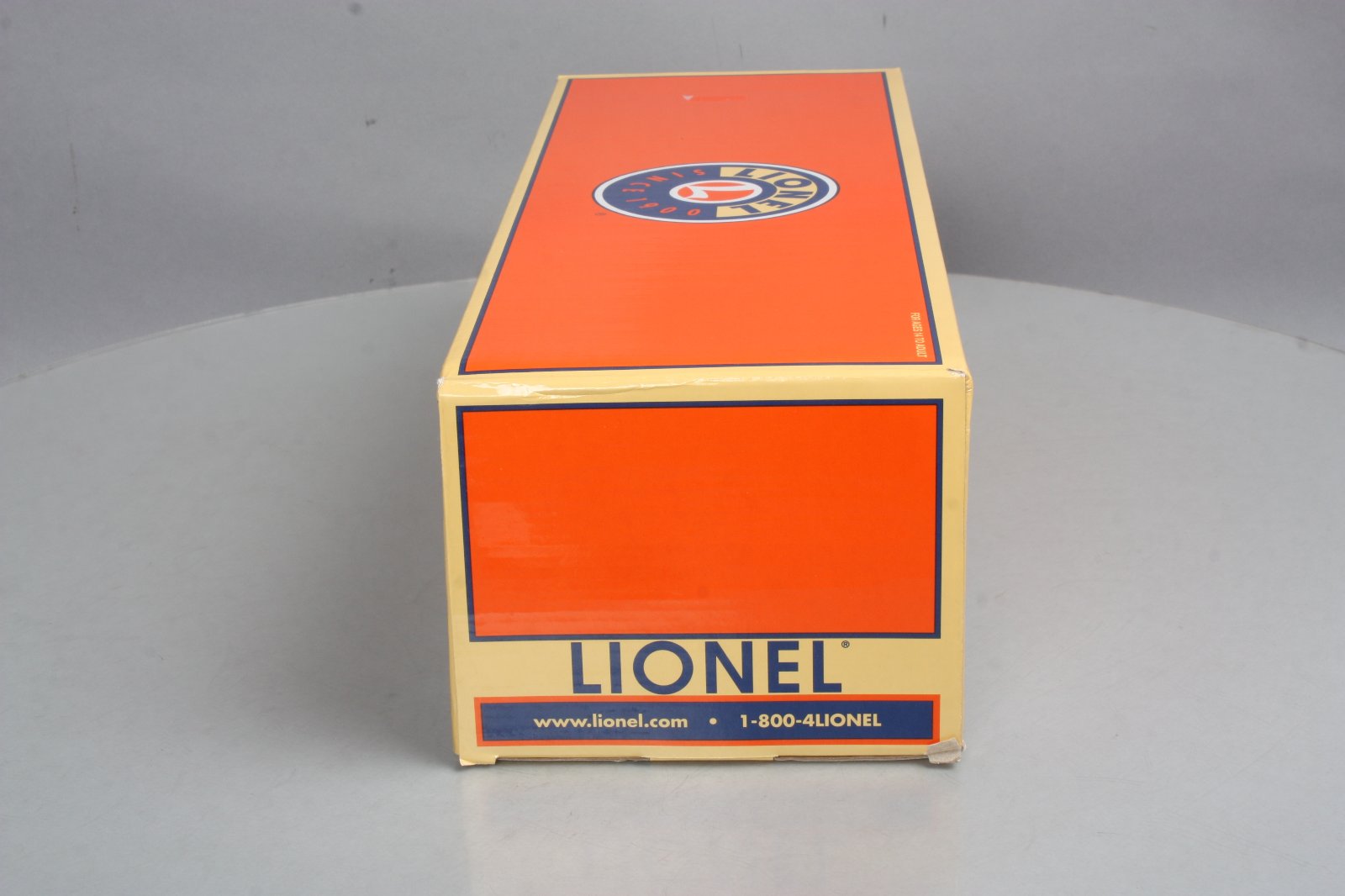 Lionel 6-34738 Northern Pacific Legacy GP9 Diesel Locomotive #317