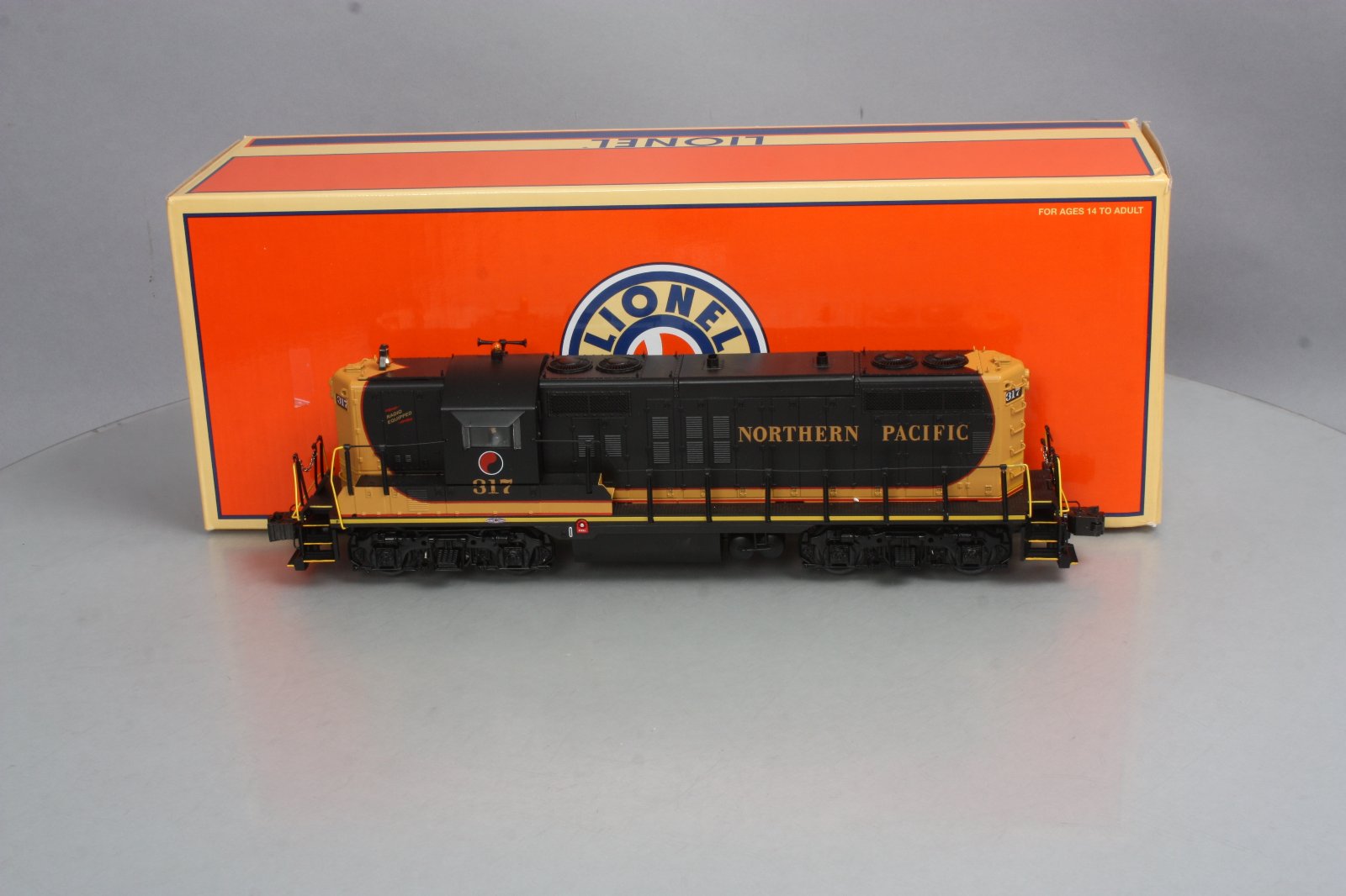 Lionel 6-34738 Northern Pacific Legacy GP9 Diesel Locomotive #317