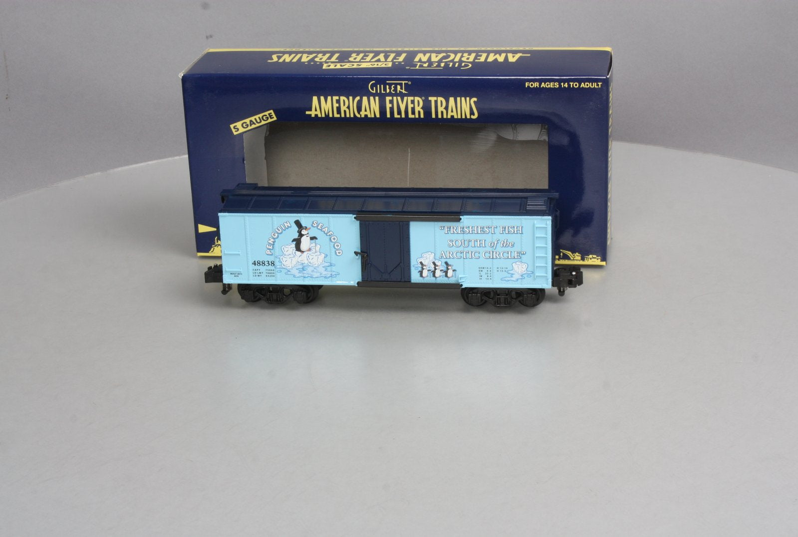 American Flyer 6-48838 S Scale Penguin Seafood Reefer Car