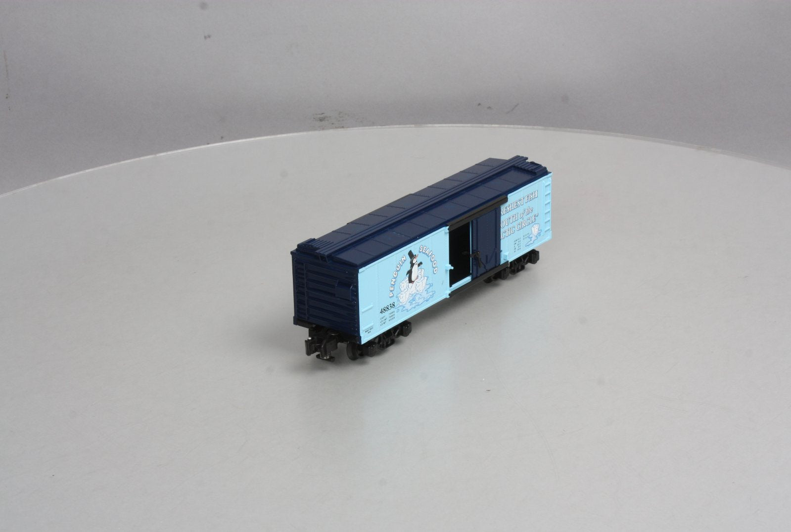 American Flyer 6-48838 S Scale Penguin Seafood Reefer Car
