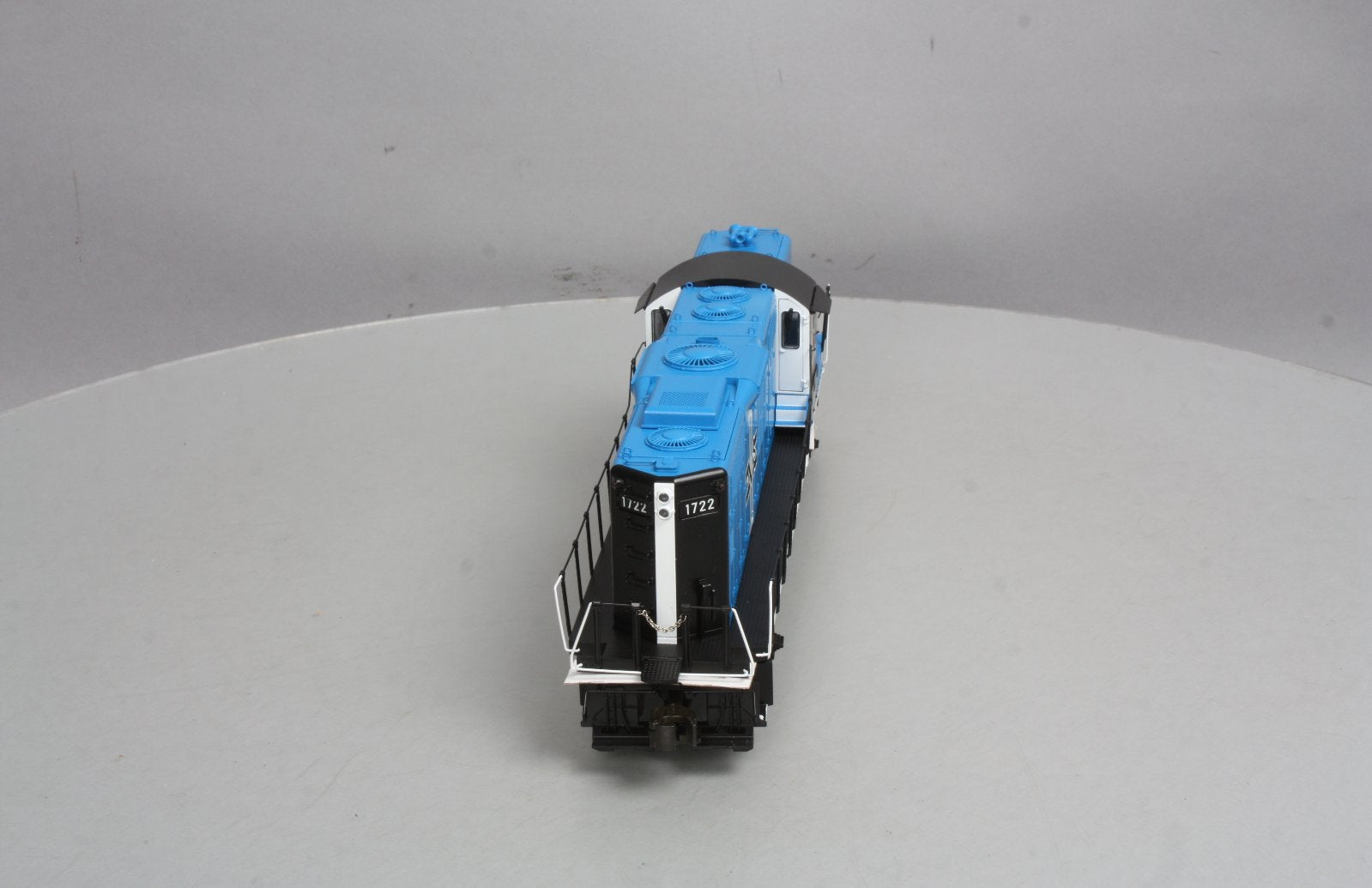 Lionel 6-38879 Boston & Maine Non-Powered GP9 Diesel Locomotive #1722