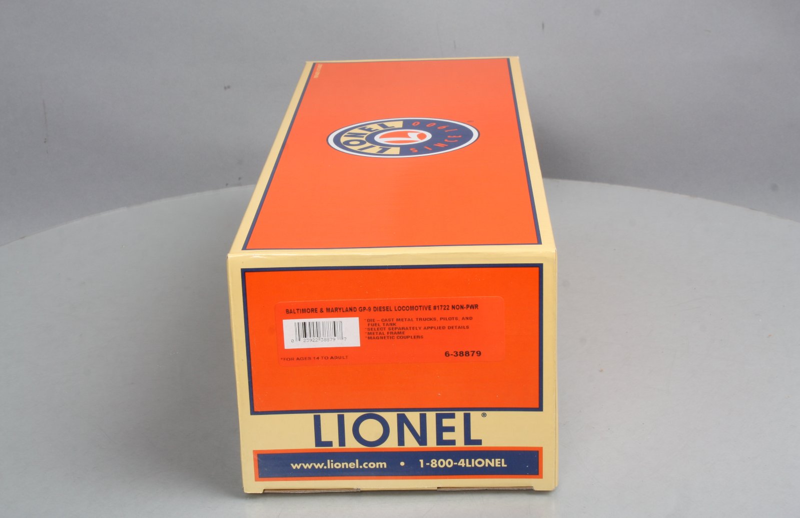 Lionel 6-38879 Boston & Maine Non-Powered GP9 Diesel Locomotive #1722