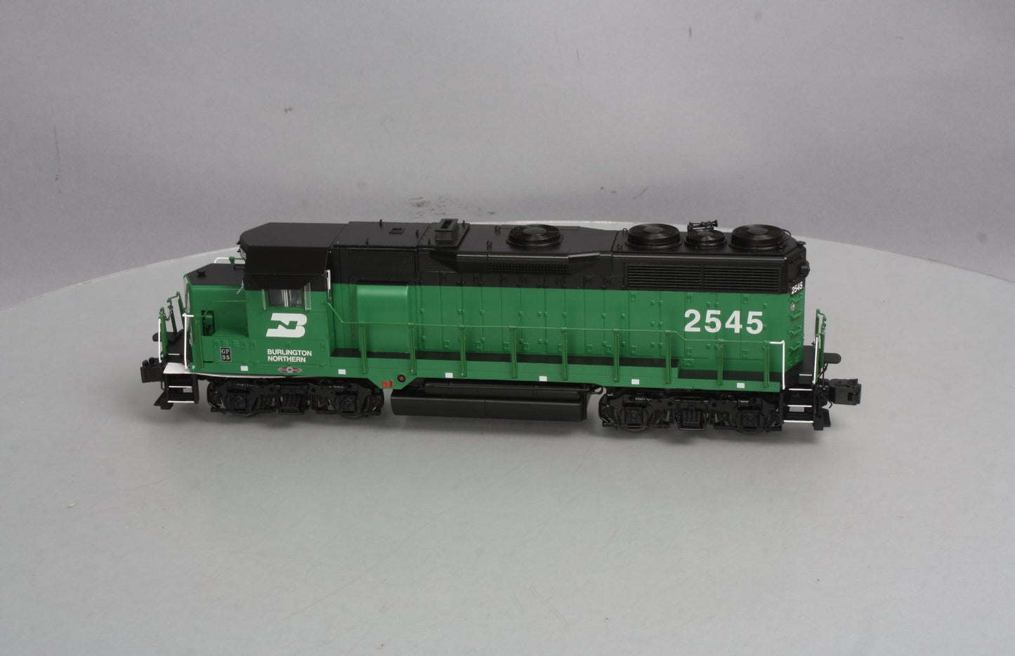 Lionel 6-39563 Burlington Northern Legacy GP35 Diesel Locomotive #2545