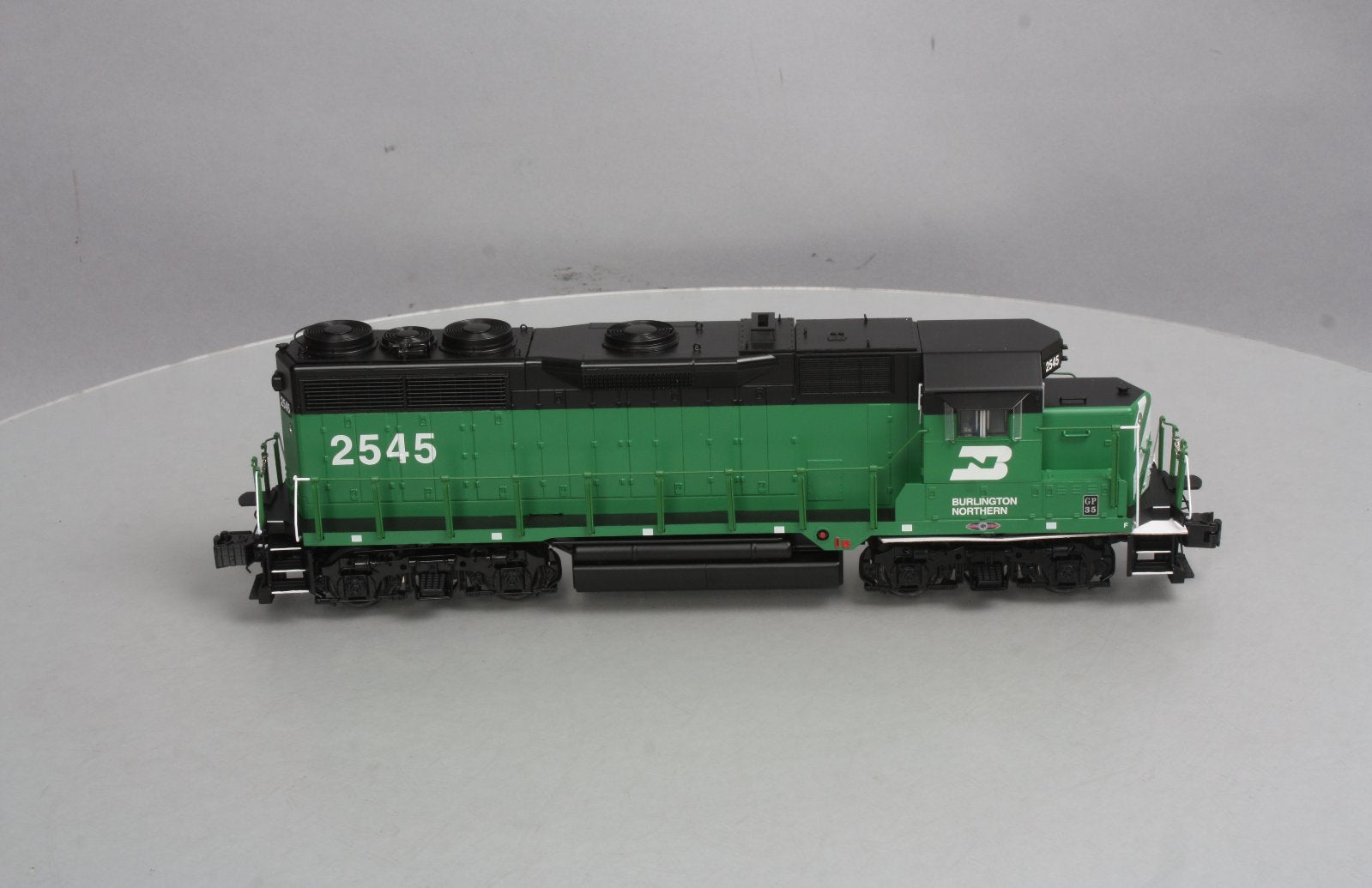 Lionel 6-39563 Burlington Northern Legacy GP35 Diesel Locomotive #2545