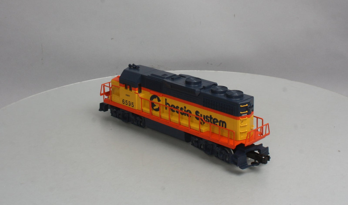 Lionel 6-30131 Chessie System Merger Special GP38 Diesel Locomotive #6595