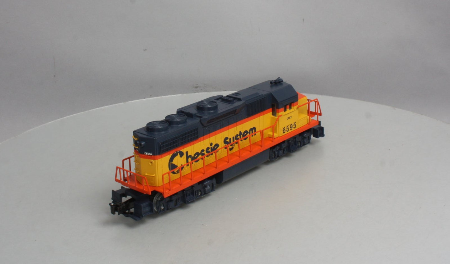 Lionel 6-30131 Chessie System Merger Special GP38 Diesel Locomotive #6595