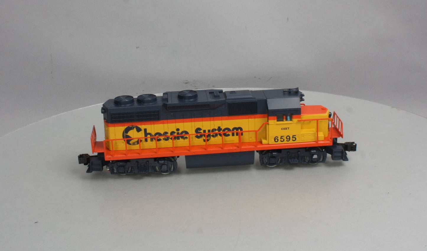 Lionel 6-30131 Chessie System Merger Special GP38 Diesel Locomotive #6595