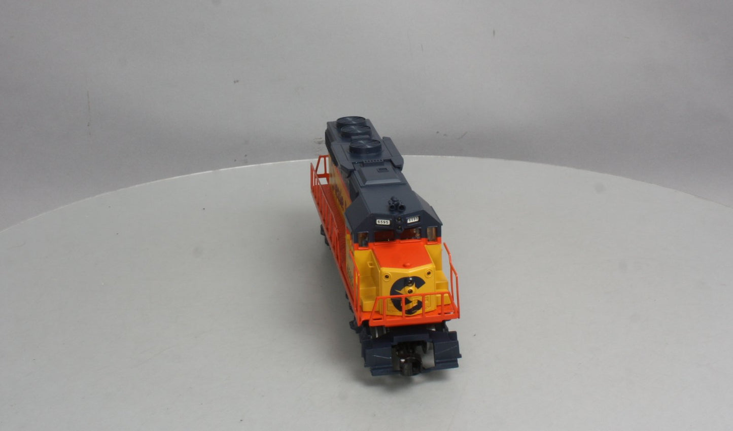 Lionel 6-30131 Chessie System Merger Special GP38 Diesel Locomotive #6595