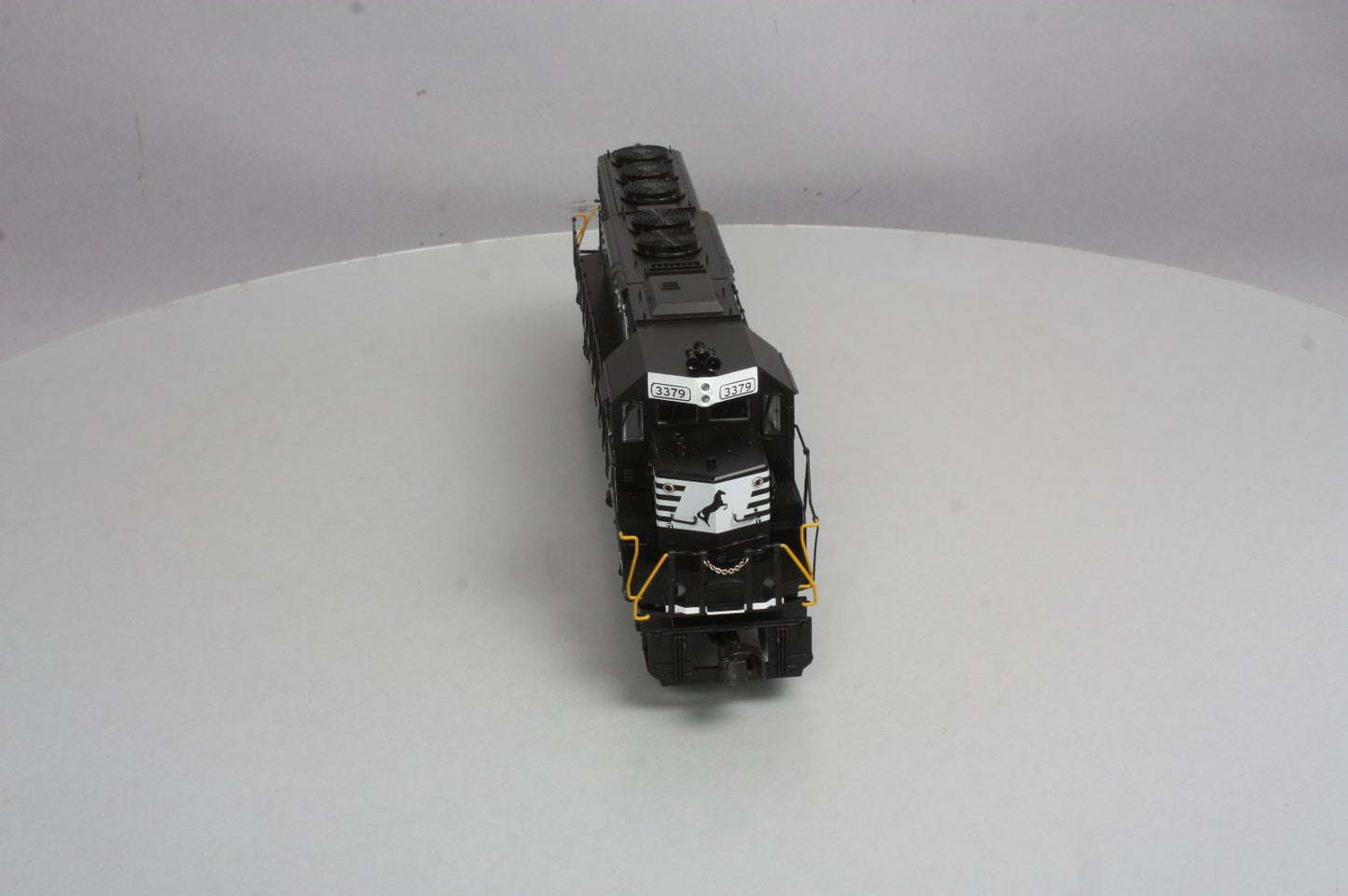 Lionel 6-38941 Norfolk Southern Non-Powered SD40-2 Diesel Locomotive #3379