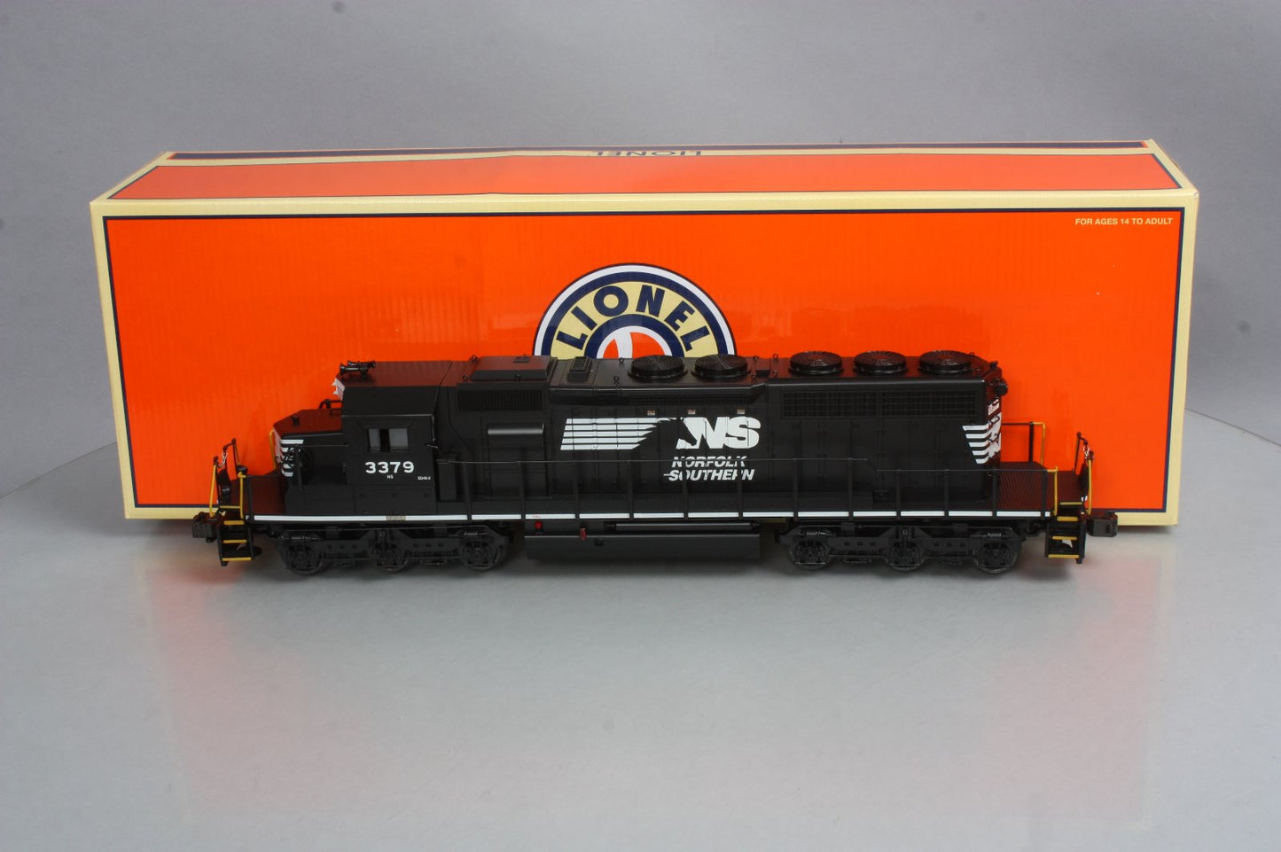 Lionel 6-38941 Norfolk Southern Non-Powered SD40-2 Diesel Locomotive #3379