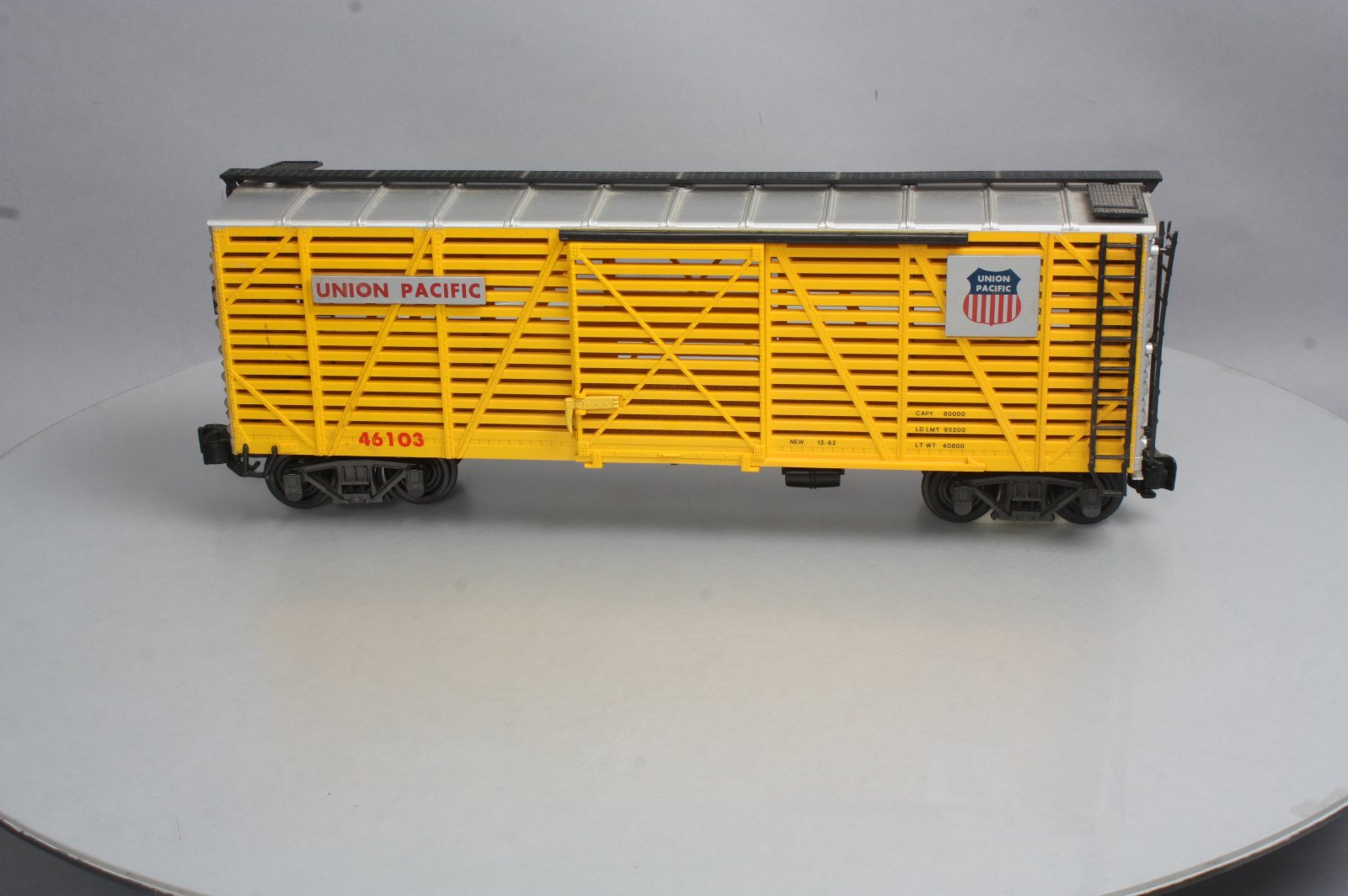 Aristo-Craft 46103 G Scale Union Pacific Stock Car