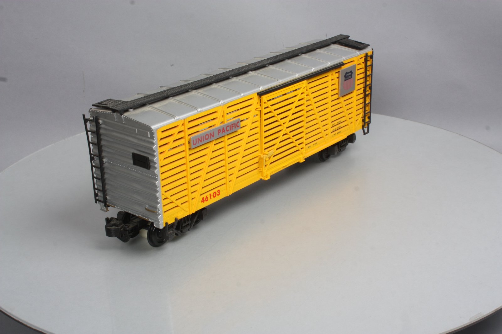 Aristo-Craft 46103 G Scale Union Pacific Stock Car