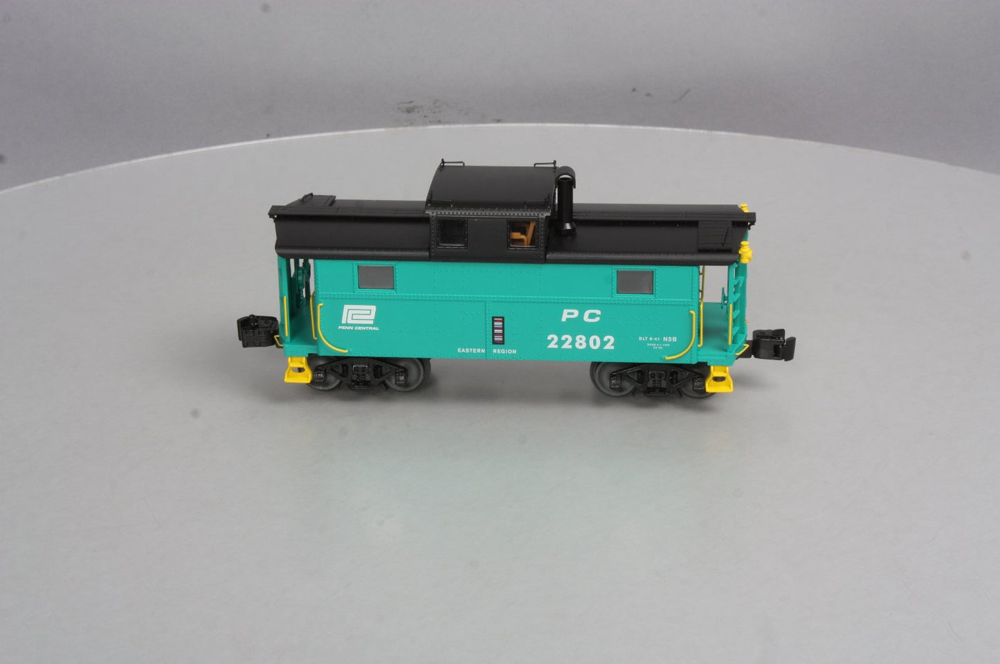 Lionel 6-81808 O Gauge Penn Central N5B Caboose #22802