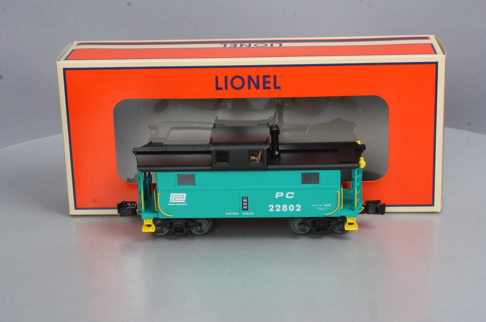Lionel 6-81808 O Gauge Penn Central N5B Caboose #22802