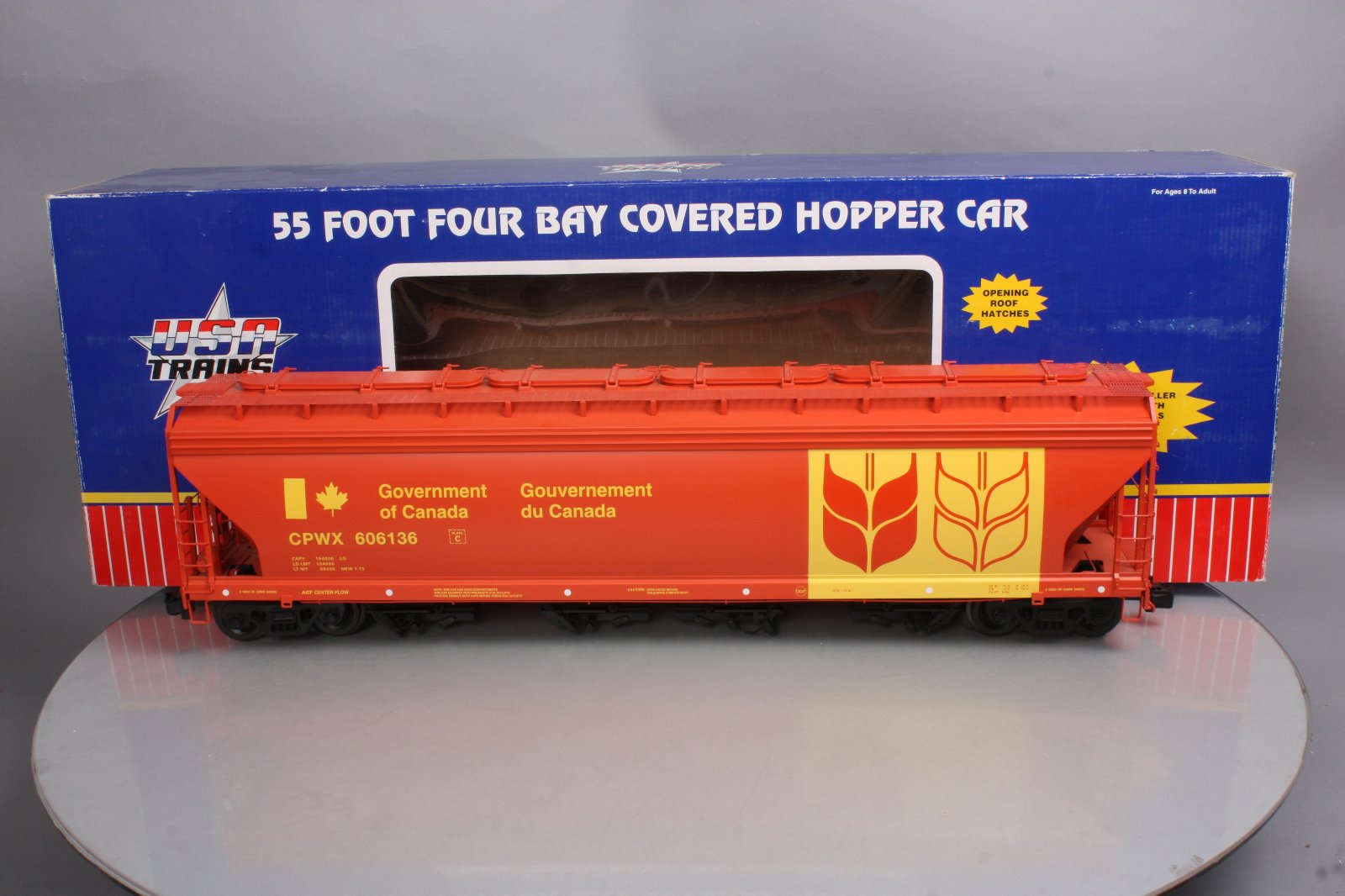 USA Trains R14133 G Government of Canada 4 Bay Center Flow Hopper #606136