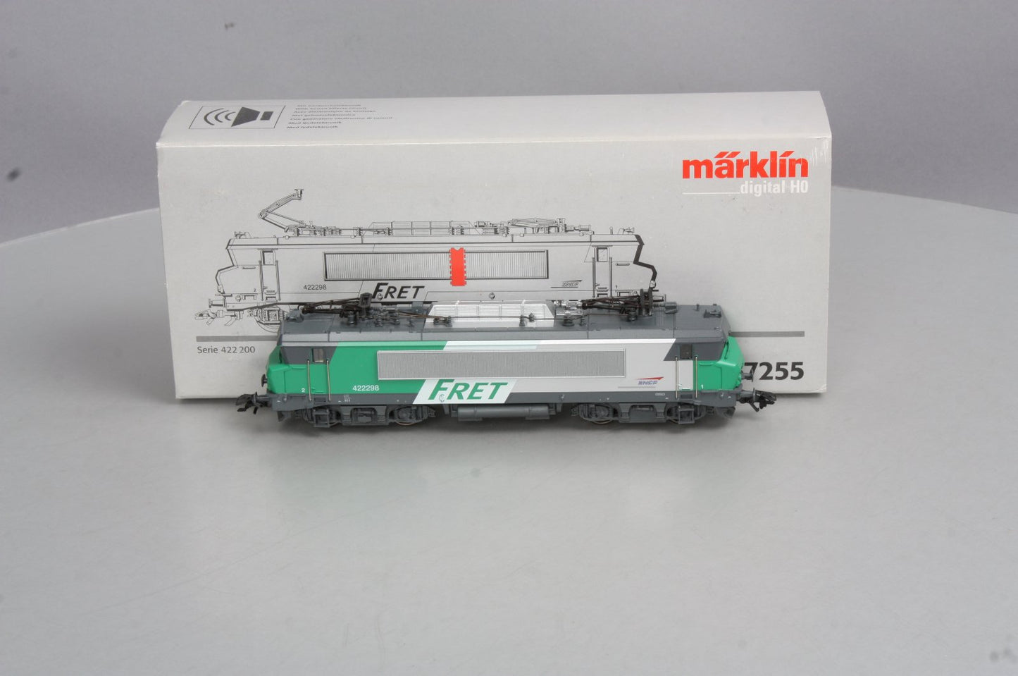 Marklin 37255 HO Scale Serie 422200 Electric Locomotive