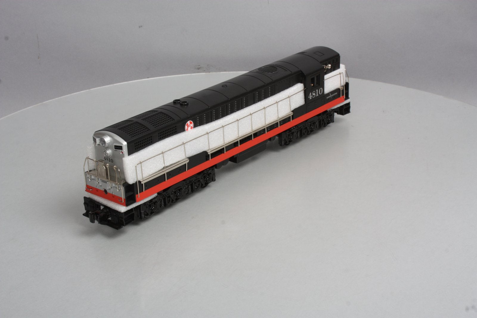 MTH 30-2806-1 Southern Pacific FM Trainmaster Diesel Engine #4810 with PS 2.0