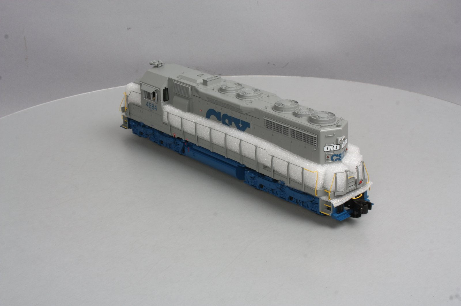 MTH 20-20019-3 CSX SD-35 Non-Powered Diesel Engine #4584