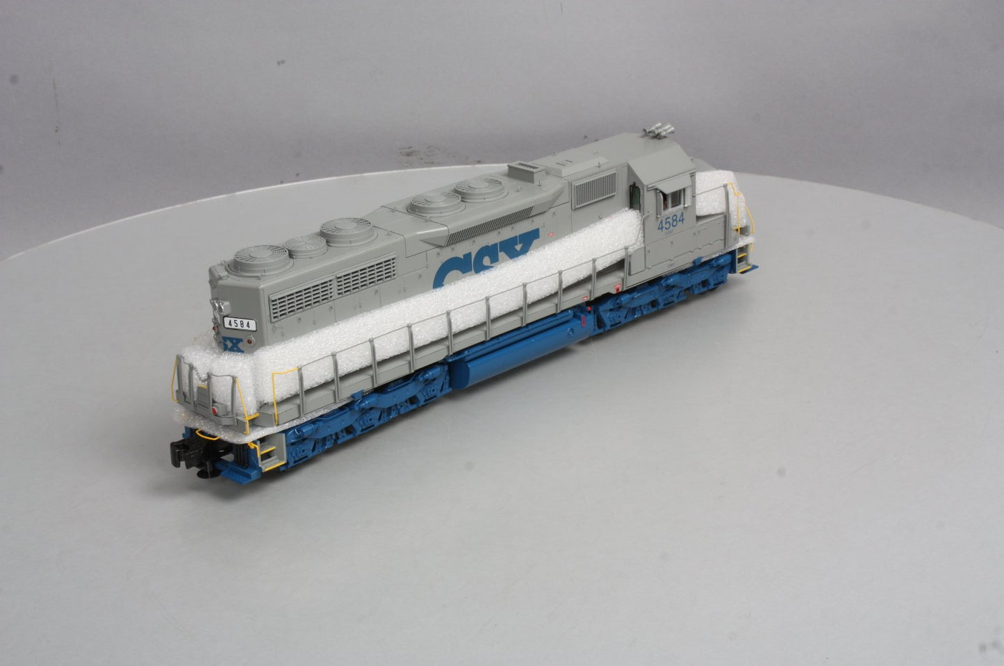 MTH 20-20019-3 CSX SD-35 Non-Powered Diesel Engine #4584