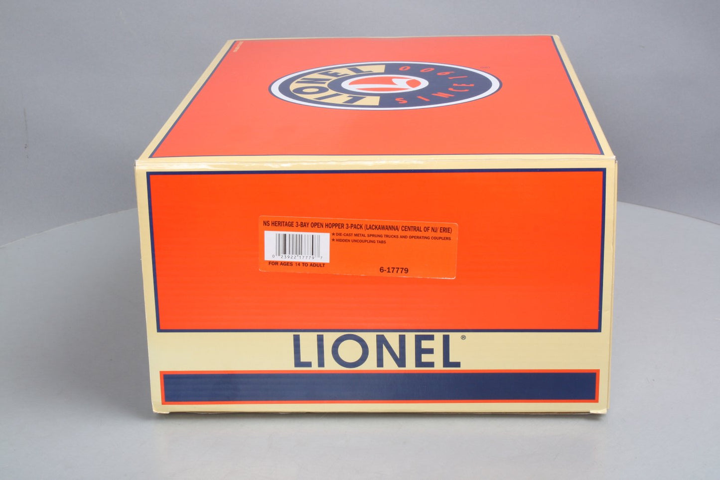 Lionel 6-17779 O NS Heritage (DL&W, CNJ, & Erie) 3-Bay Hoppers 3-Pack