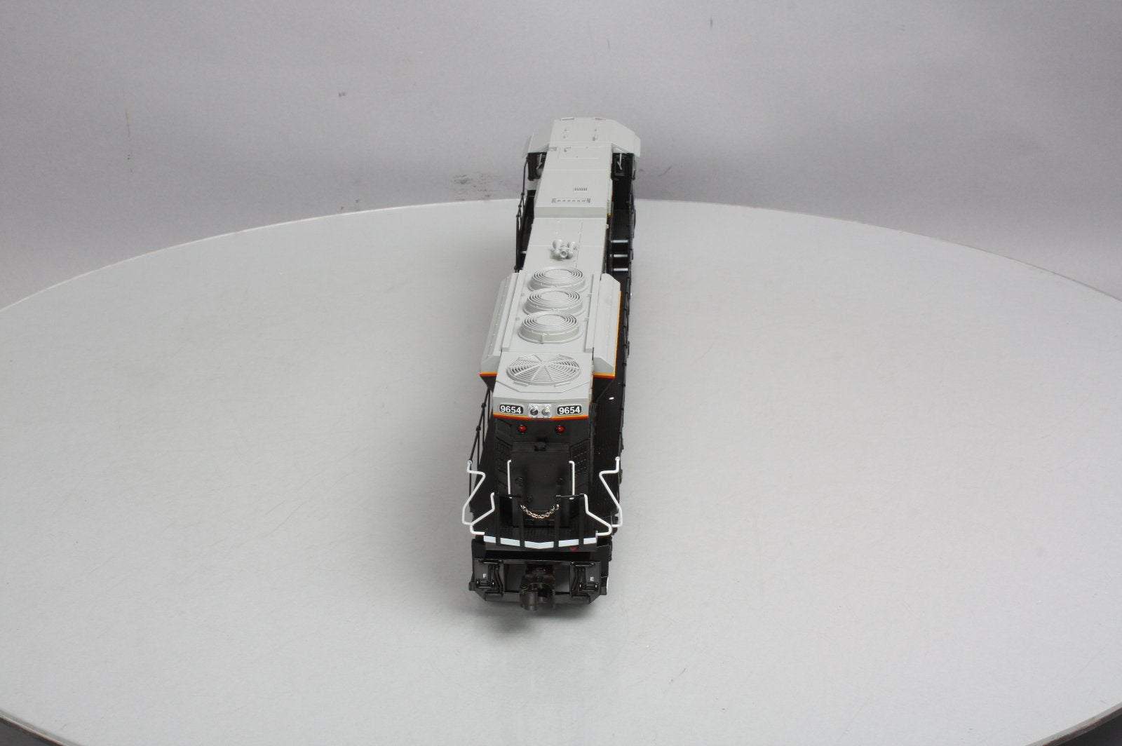 Lionel 6-38725 Burlington Legacy SD80MAC Diesel Locomotive #9654