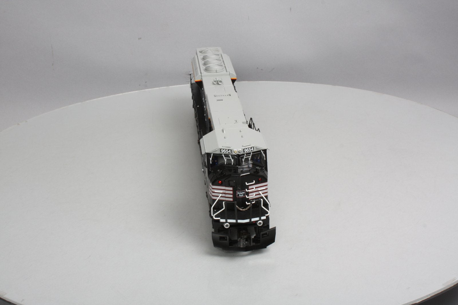 Lionel 6-38725 Burlington Legacy SD80MAC Diesel Locomotive #9654