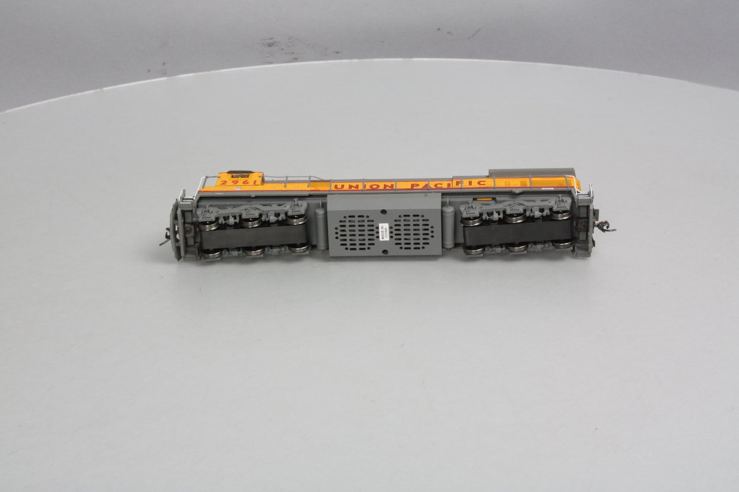 Broadway Limited 478 HO Union Pacific Diesel GE C30-7 with 4 Window Cab #2961