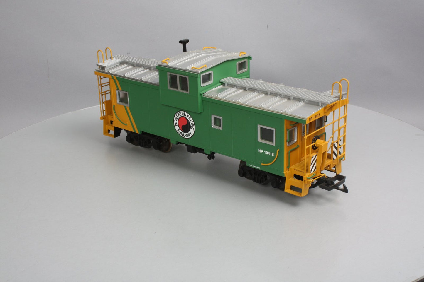 USA Trains R12118 G Northern Pacific Extended Vision Caboose