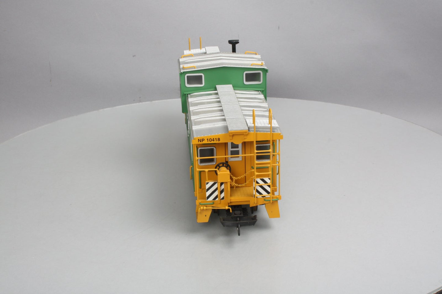 USA Trains R12118 G Northern Pacific Extended Vision Caboose