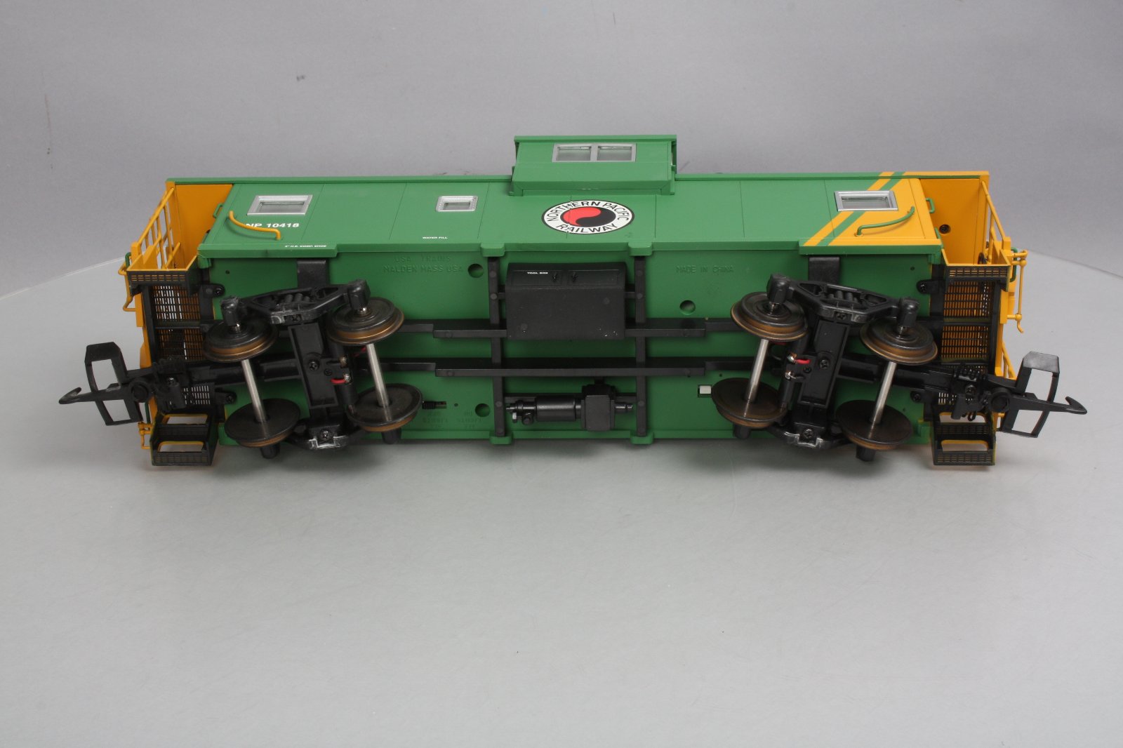 USA Trains R12118 G Northern Pacific Extended Vision Caboose
